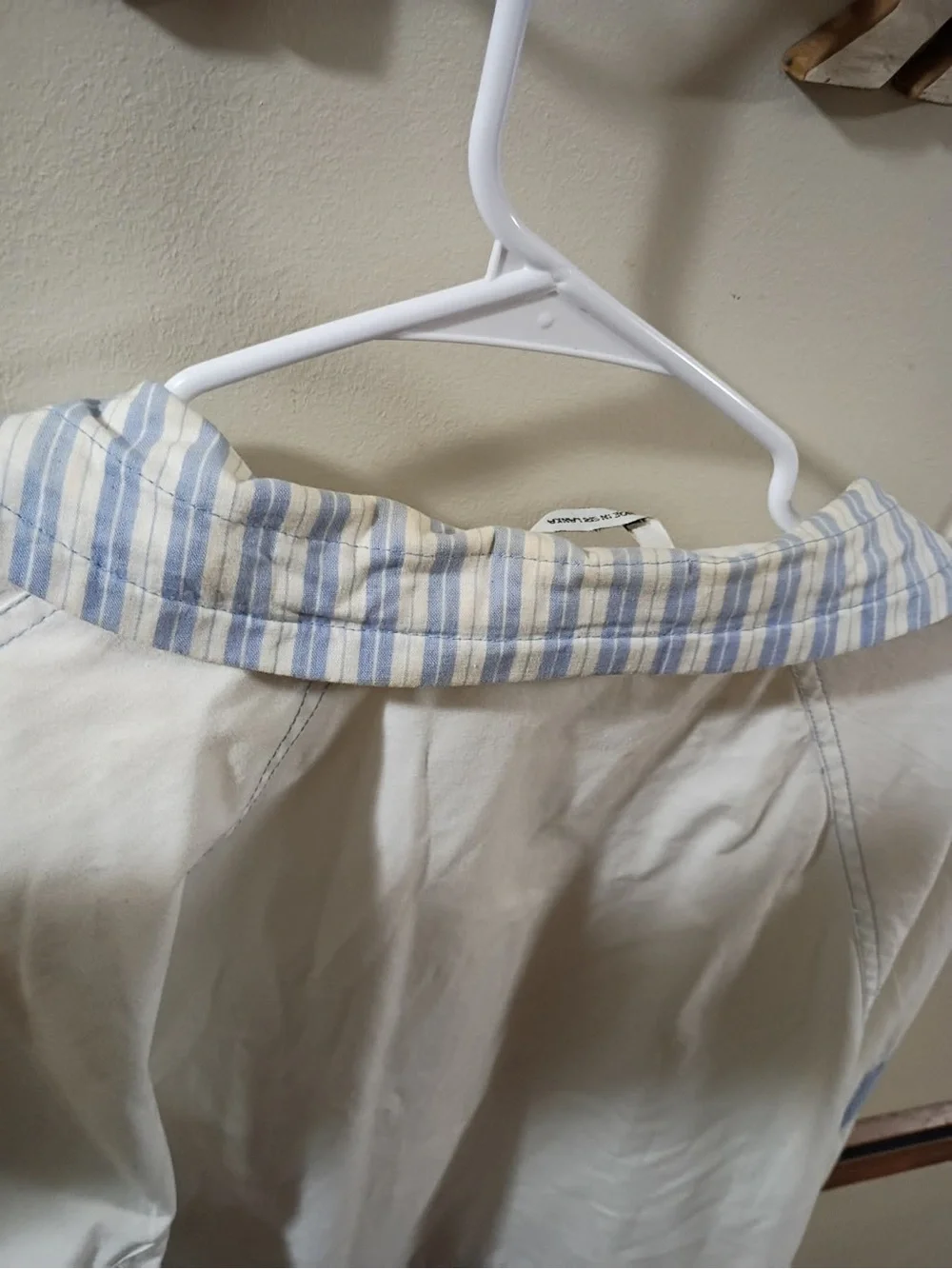 Karizma Women's Cream & Light Blue Bomber Jacket